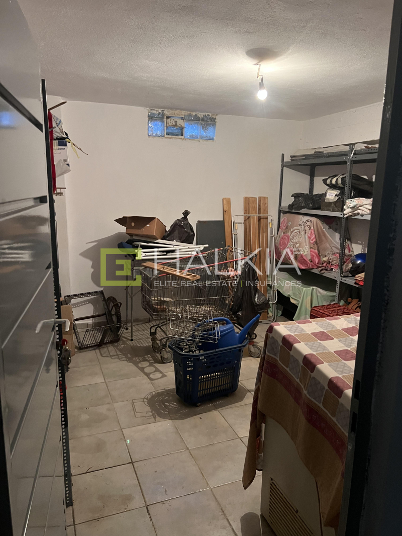 property-img